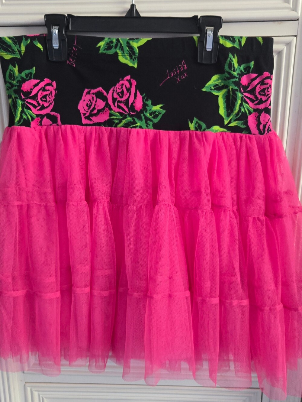 Betsey Johnson Hot Pink Tulle Skirt with Floral Waistband Size L NWT - Picture 4 of 8